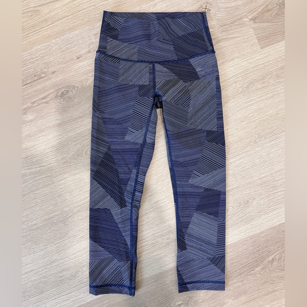 lululemon athletica Blue Printed Wunder Under Crop (Hi-Rise) Leggings